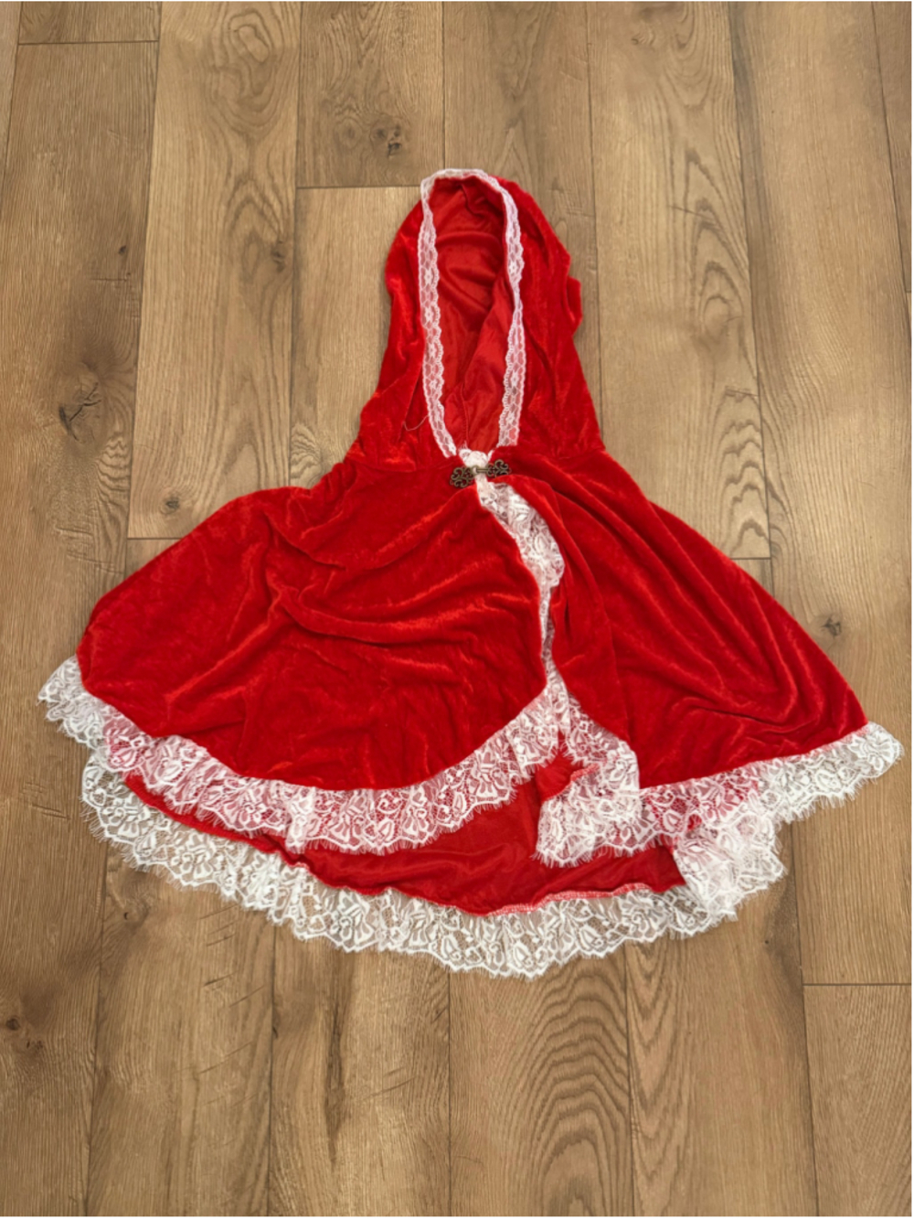 NEW Red Riding Hood Lace Trim Hooded Cape Metal Clasp XL